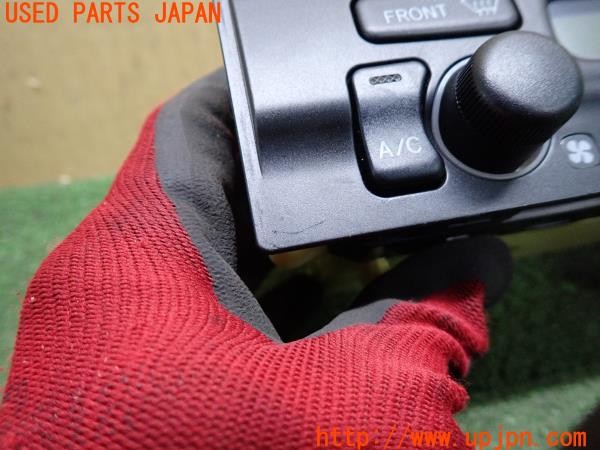 3UPJ=9238740532]ハイラックスサーフ SSR-X(RZN185W)後期 純正 55900-35380 エアコンスイッチ スイッチパネル 中古_3