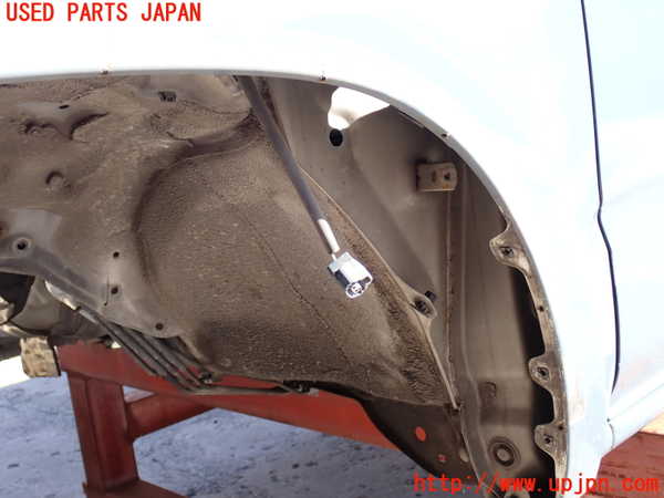 2UPJ-9238741082]ハイラックスサーフ(RZN185W)左前フェンダー (ジャンク品) 中古_4