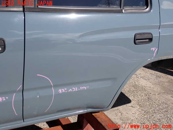 2UPJ-9238741320]ハイラックスサーフ(RZN185W)左後ドア (43R-00150) 中古_3