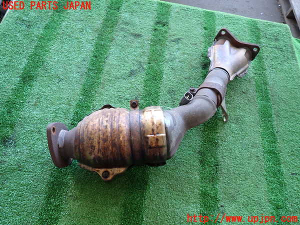 2UPJ-9238742661]ハイラックスサーフ(RZN185W)触媒1 中古_3
