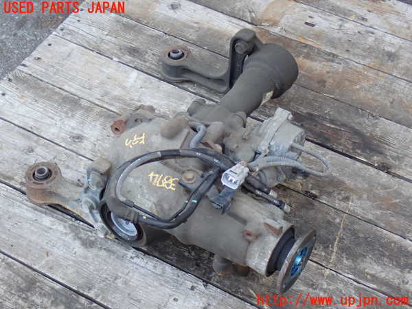 2UPJ-9238744350]ハイラックスサーフ(RZN185W)フロントデフ 中古_3