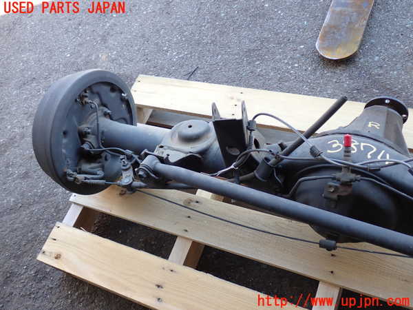 2UPJ-9238744400]ハイラックスサーフ(RZN185W)リアデフホーシング 中古_3