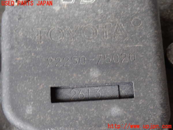 2UPJ-9238746320]ハイラックスサーフ(RZN185W)エアフロメーター 中古_4