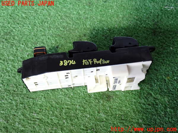 2UPJ-9238746240]ハイラックスサーフ(RZN185W)右前パワーウィンドウスイッチ 中古_2