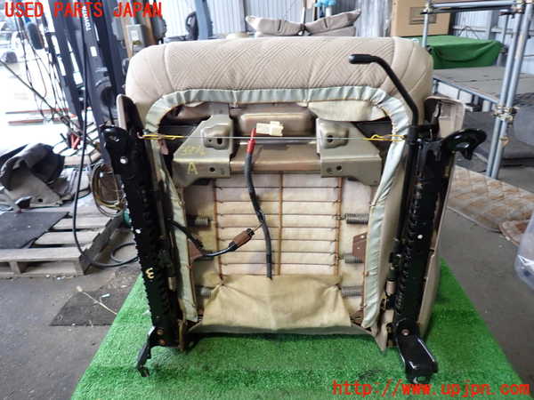 2UPJ-9238747065]ハイラックスサーフ(RZN185W)助手席シート 中古_5