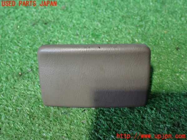 2UPJ-9238747822]ハイラックスサーフ(RZN185W)灰皿2 中古_2