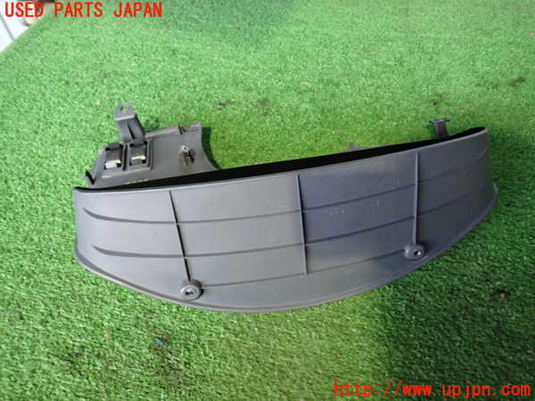 2UPJ-9238747510]ハイラックスサーフ(RZN185W)メーターフード 中古_2