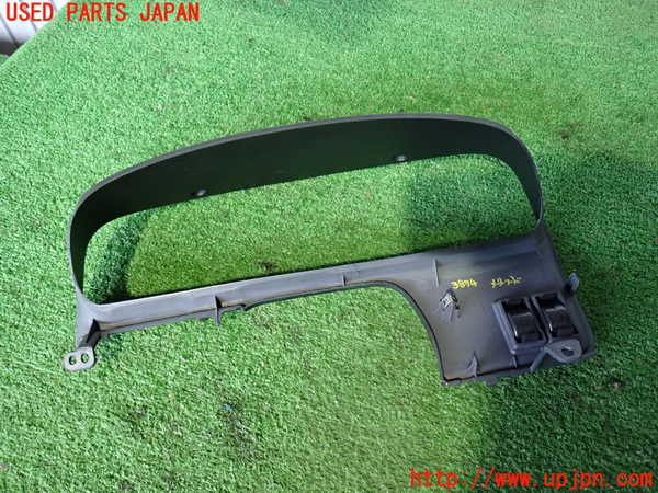 2UPJ-9238747510]ハイラックスサーフ(RZN185W)メーターフード 中古_3