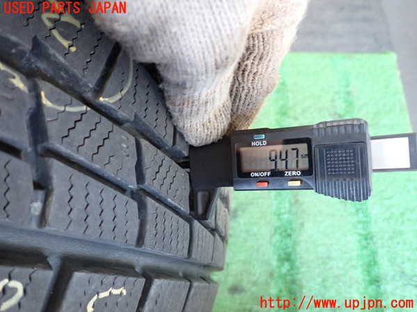 2UPJ-9238749039]ハイラックスサーフ(RZN185W)タイヤ　ホイール　1本④ 265/65R17 中古_4