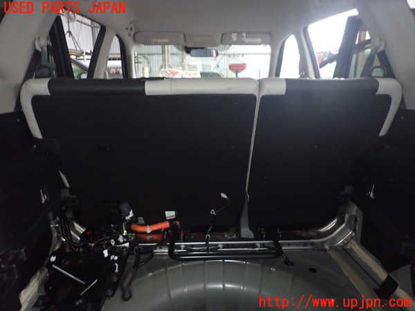 2UPJ-9238757385]エクストレイル ハイブリッド(HNT32)リアシート 中古_5