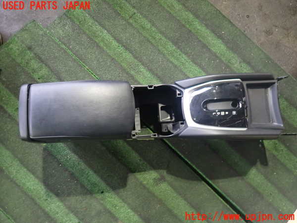 2UPJ-9238757540]エクストレイル ハイブリッド(HNT32)センターコンソール 中古_3