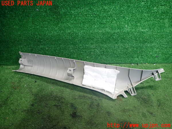2UPJ-9238757655]エクストレイル ハイブリッド(HNT32)右フロントピラートリム 中古_2