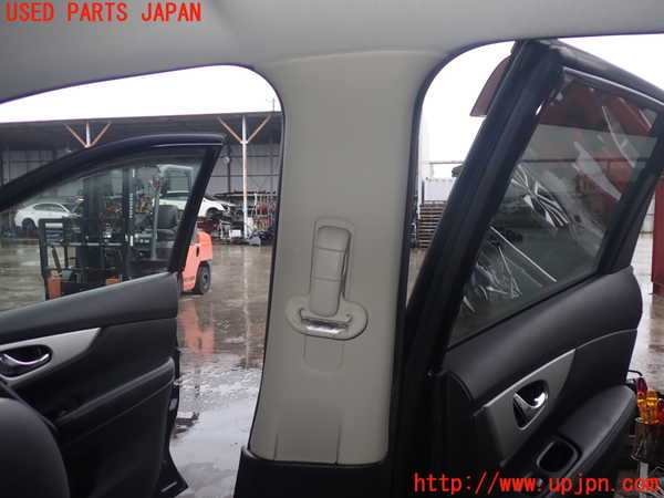 2UPJ-9238757665]エクストレイル ハイブリッド(HNT32)右センターピラートリム 中古_2