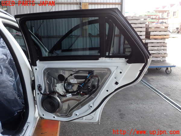 2UPJ-9238761290]ベンツ E220 d(BlueTEC) ステーションワゴン S212(212201C)右後ドア 中古 AGC 43R-002092_4