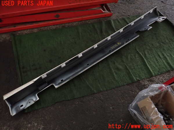 2UPJ-9238761390]ベンツ E220 d(BlueTEC) ステーションワゴン S212(212201C)右サイドステップ 中古_5