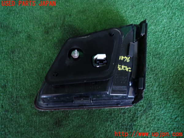 2UPJ-9238761552]ベンツ E220 d(BlueTEC) ステーションワゴン S212(212201C)左リアフィニッシャー 中古_2