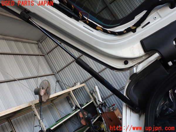 2UPJ-9238761584]ベンツ E220 d(BlueTEC) ステーションワゴン S212(212201C)リアゲートダンパー 中古_2