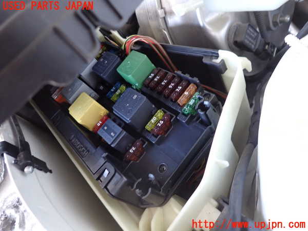 2UPJ-9238766742]ベンツ E220 d(BlueTEC) ステーションワゴン S212(212201C)ヒューズボックス2 中古_2
