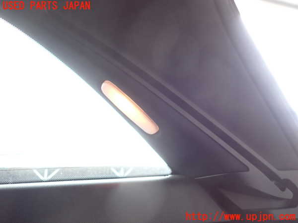 2UPJ-9238767675]ベンツ E220 d(BlueTEC) ステーションワゴン S212(212201C)右リアピラートリム 中古_4