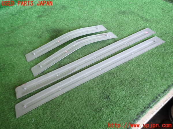 2UPJ-9238767740]ベンツ E220 d(BlueTEC) ステーションワゴン S212(212201C)スカッフプレート 中古_2