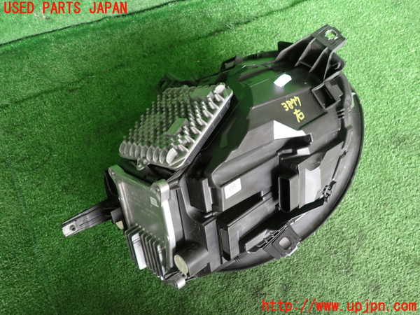 2UPJ-9238771130]BMW ミニ(MINI)クーパー(XR15MW)(F56)右ヘッドライト LED 中古_2