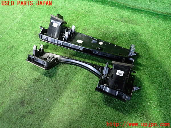 2UPJ-9238777526]BMW ミニ(MINI)クーパー(XR15MW)(F56)エアコン吹き出し口1 (真中) 中古_4