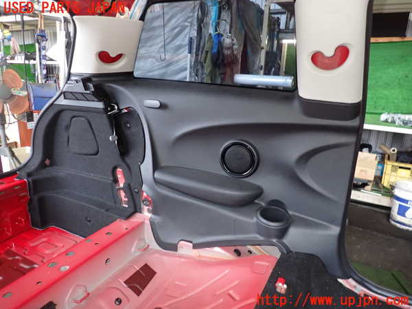 2UPJ-9238777680]BMW ミニ(MINI)クーパー(XR15MW)(F56)左リアピラートリム 中古_3