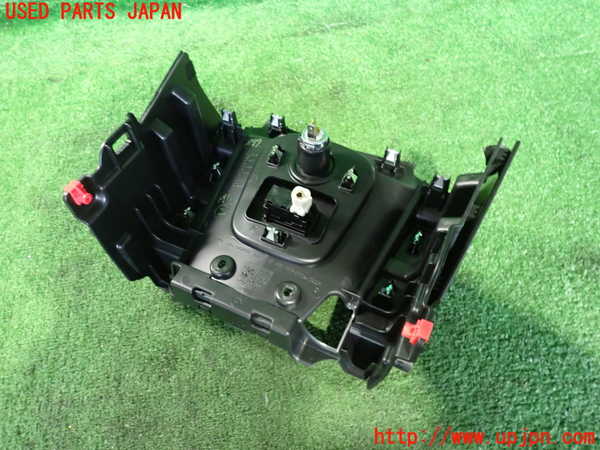 2UPJ-9238777692]BMW ミニ(MINI)クーパー(XR15MW)(F56)内装トリム類2 中古_3