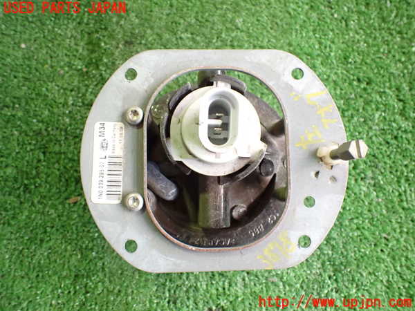 2UPJ-9238781182]ベンツ SLK200 コンプレッサー(171445)左フォグ 中古 (R171)_2