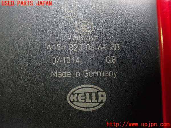 2UPJ-9238781530]ベンツ SLK200 コンプレッサー(171445)右テールランプ 中古 (R171)_4