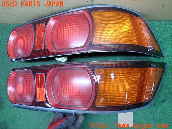 3UPJ=9238790547]MR2 GT-S Tバールーフ(SW20 4型)純正 KOITO 33-08115 テールランプ ガーニッシュ 後期型 中古_2