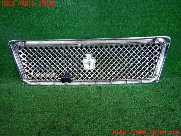 2UPJ-9238801050]クラウン エステート(JZS171W)ラジエターグリル 中古_2