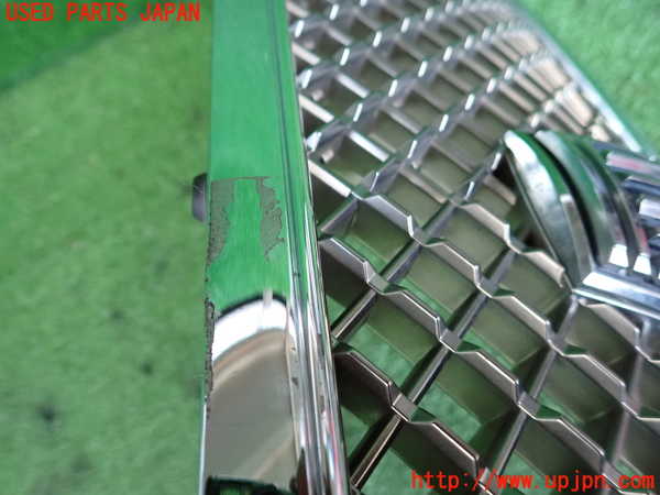 2UPJ-9238801050]クラウン エステート(JZS171W)ラジエターグリル 中古_4