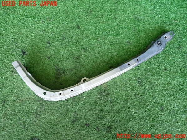 2UPJ-9238801140]クラウン エステート(JZS171W)右ヘッドライトリム 中古_2