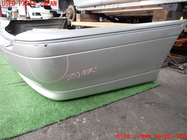 2UPJ-9238801610]クラウン エステート(JZS171W)リアバンパー 中古_2