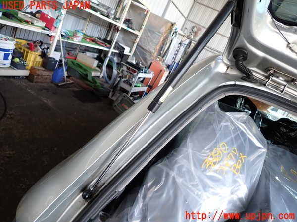 2UPJ-9238801584]クラウン エステート(JZS171W)リアゲートダンパー 中古_2