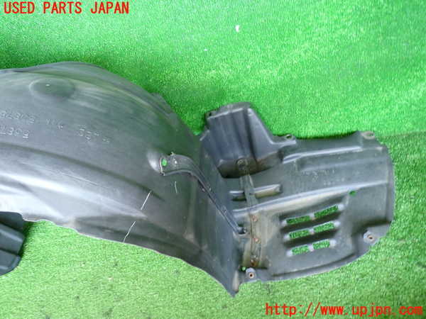 2UPJ-9238801090]クラウン エステート(JZS171W)右前フェンダーライナー 中古_2