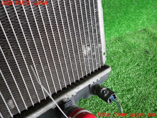 2UPJ-9238802321]クラウン エステート(JZS171W)ラジエーター1 中古_2