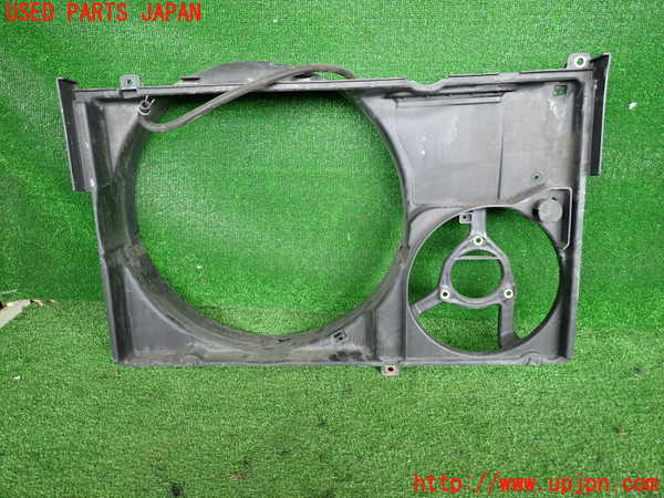 2UPJ-9238802410]クラウン エステート(JZS171W)ラジエータータンク 中古_4