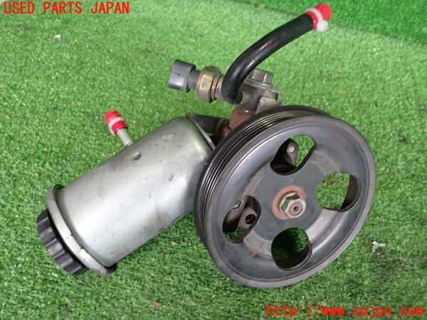 2UPJ-9238804250]クラウン エステート(JZS171W)パワステポンプ 中古_2
