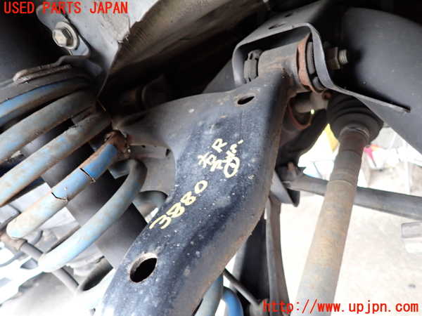 2UPJ-9238805146]クラウン エステート(JZS171W)右リアアッパーアーム1 中古_2