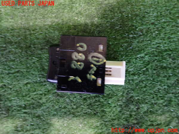 2UPJ-9238806306]クラウン エステート(JZS171W)スイッチ1(ECT) 中古_2