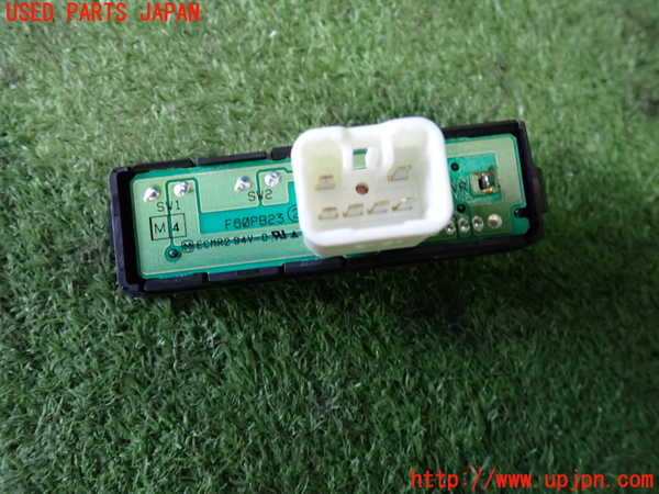 2UPJ-9238806308]クラウン エステート(JZS171W)スイッチ3(ODO TRIP RESET メーター照度) 中古_3