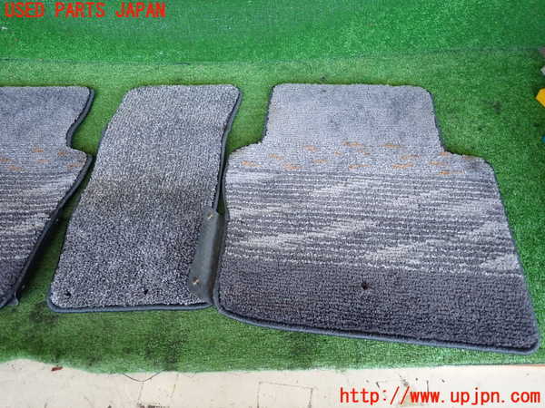 2UPJ-9238807800]クラウン エステート(JZS171W)フロアマット 中古_4