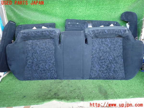 2UPJ-9238807385]クラウン エステート(JZS171W)リアシート 中古_2
