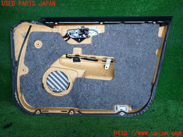 2UPJ-9238801264]クラウン エステート(JZS171W)左前ドア内張り 中古_2