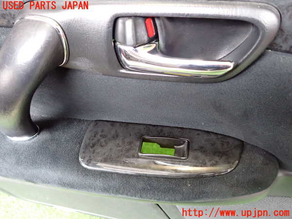 2UPJ-9238801264]クラウン エステート(JZS171W)左前ドア内張り 中古_3
