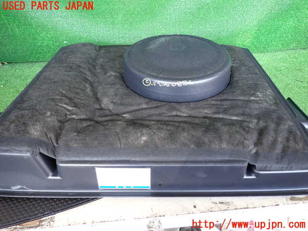 2UPJ-9238807772]クラウン エステート(JZS171W)ラゲッジトレイ2 中古_4