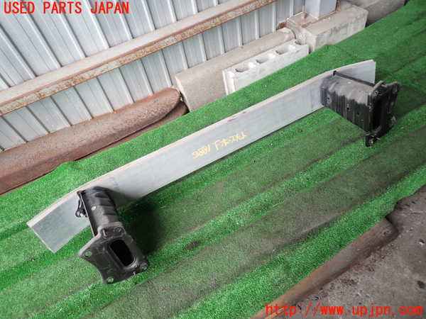 2UPJ-9238811014]クラウン アスリート(GRS211)フロントバンパーホースメント 中古_2