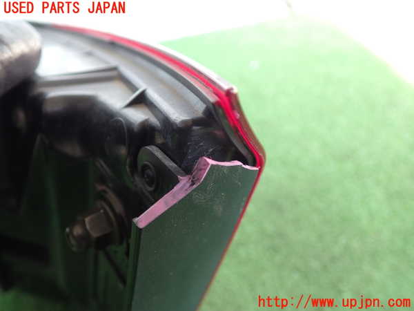 2UPJ-9238811552]クラウン アスリート(GRS211)左リアフィニッシャー 中古_4